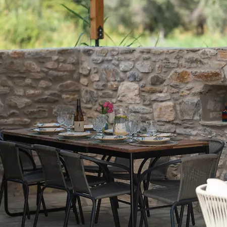Meraki Pelion * Kalamos (Thessaly)